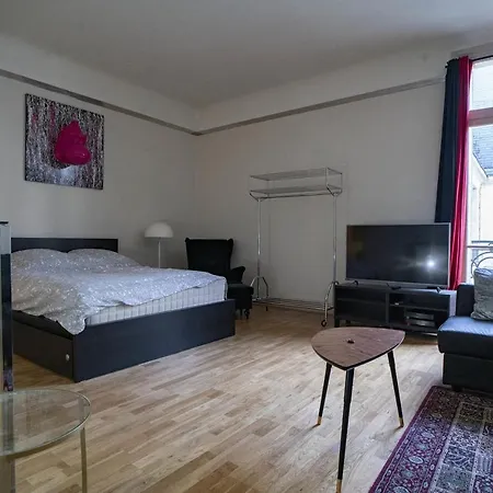 Cozy Studio On The Avenue Des Champs Elysees! Apartmán Paříž